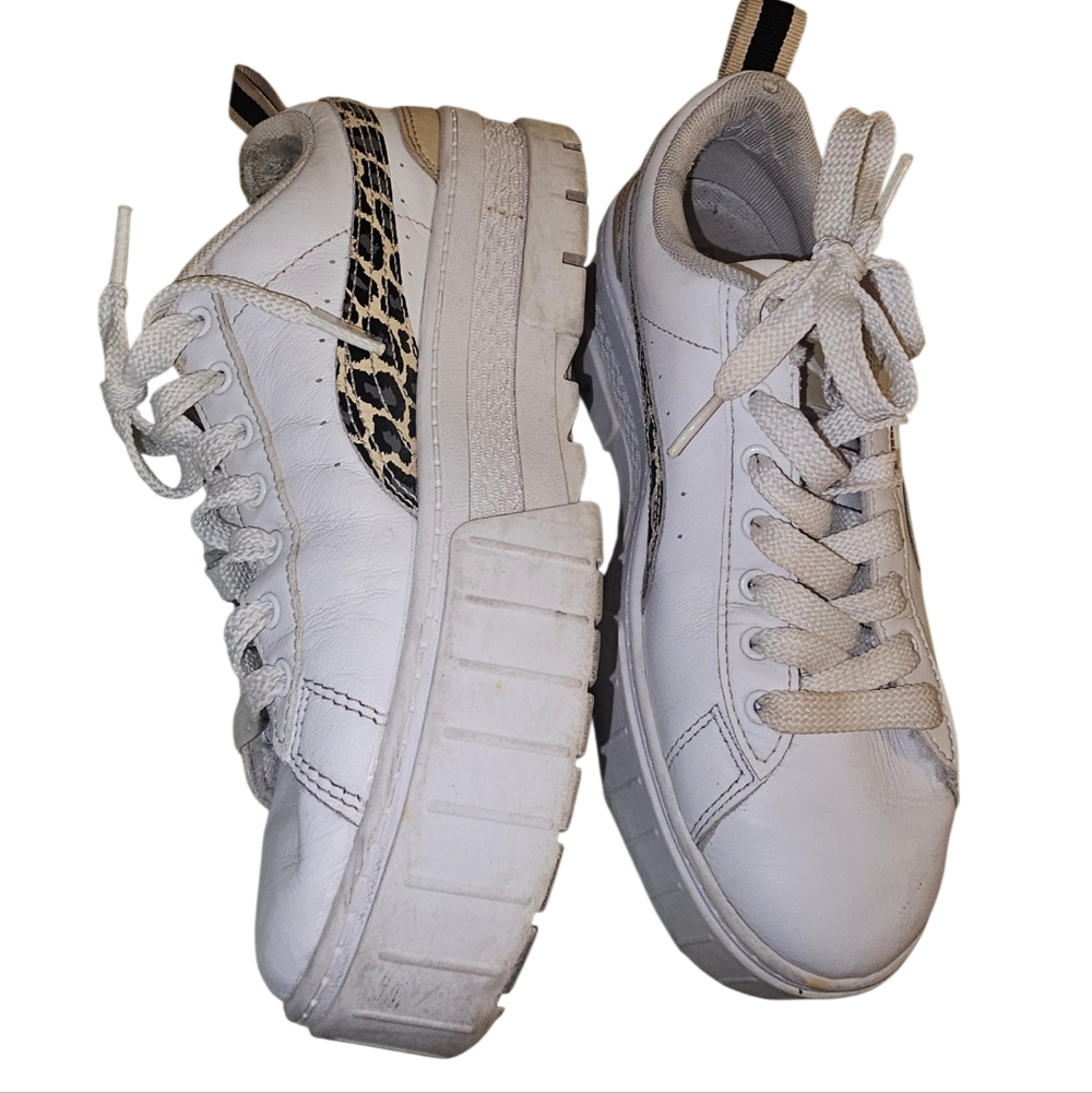 💖🔽Puma Stacked Sole Stylish White Sneakers with Animal Print Accent